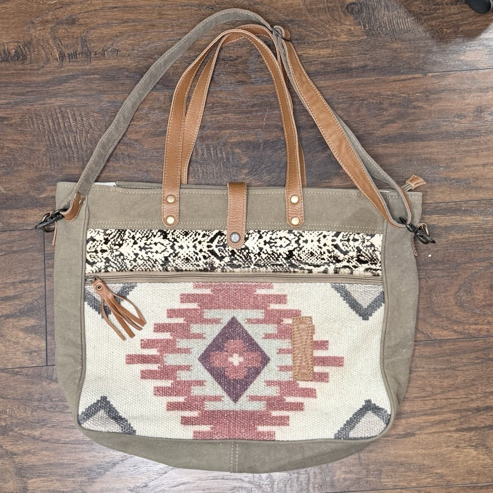 Myra Bag‎ Amber  Messenger Tote Canvas Rug Leather Snake Print Western Boho NWOT